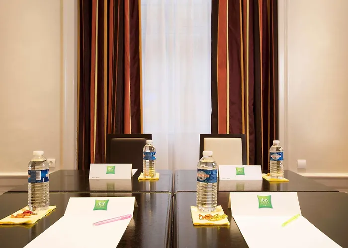 Ibis Styles Centre Gare Отель Мец