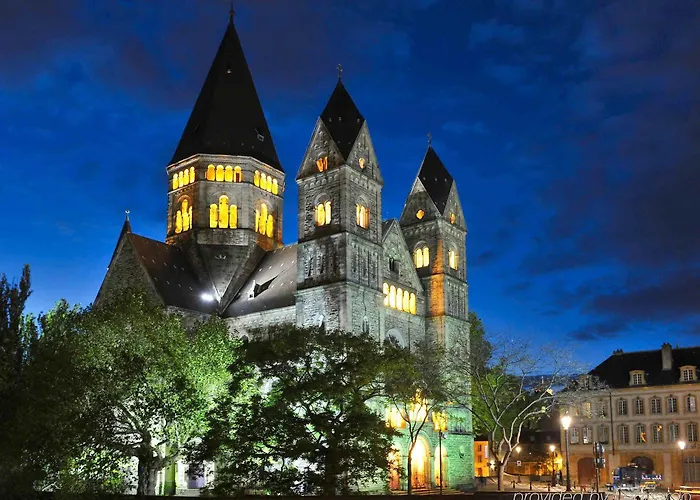 Ibis Styles Centre Gare Мец